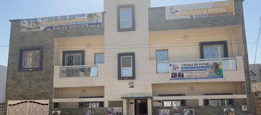 Façade de l'établissement École du Futur, Villa 9 Almadies, Sédima, Keur Massar, Dakar